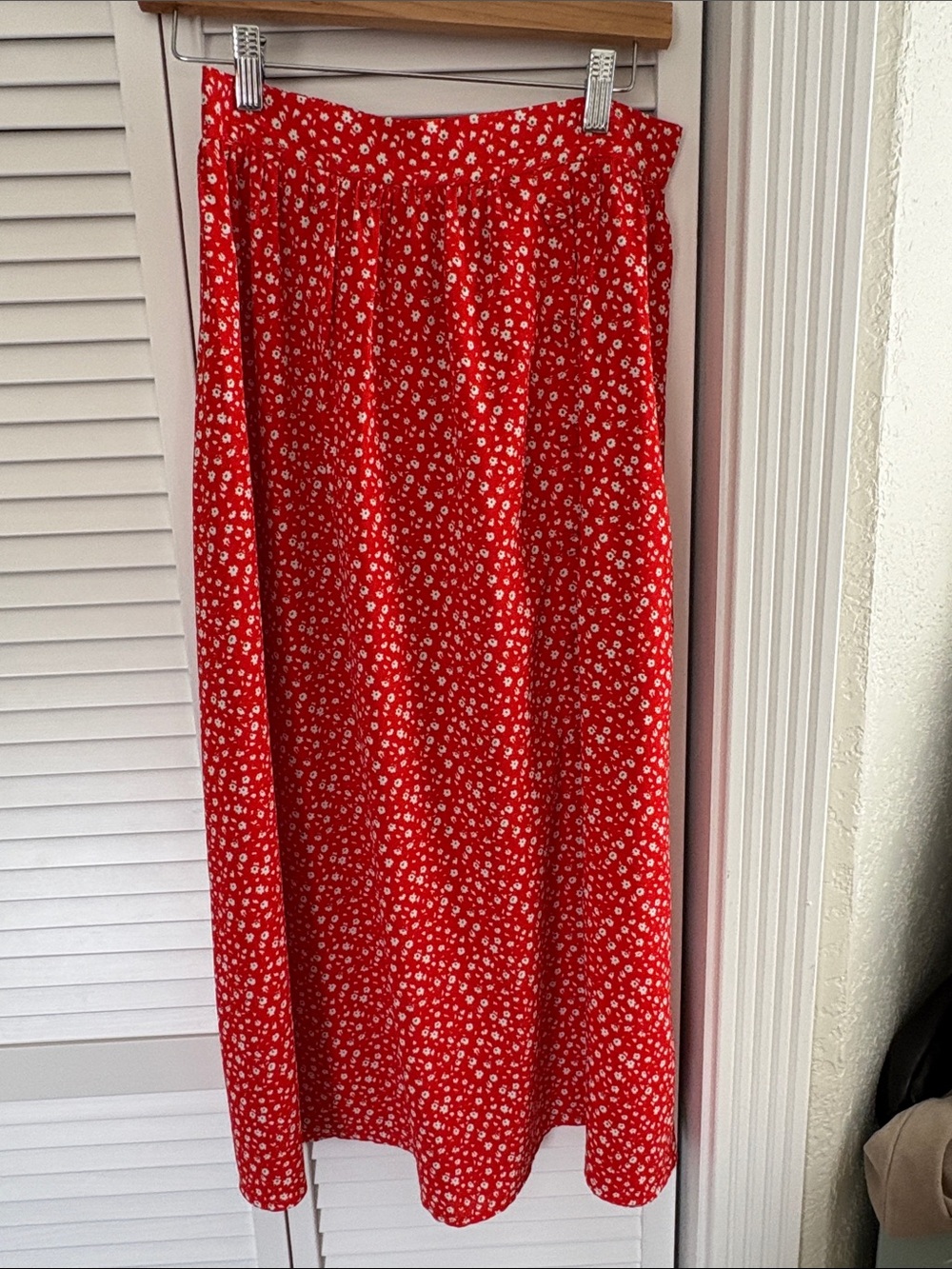Red Floral Maxi Skirt with Elastic Waistband
